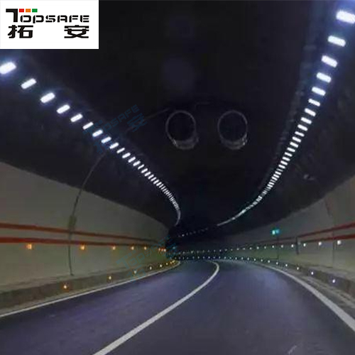 LED隧道灯100W