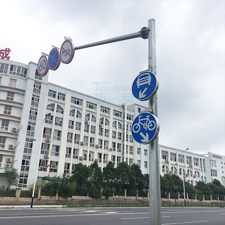 太阳能LED线形诱导标志牌